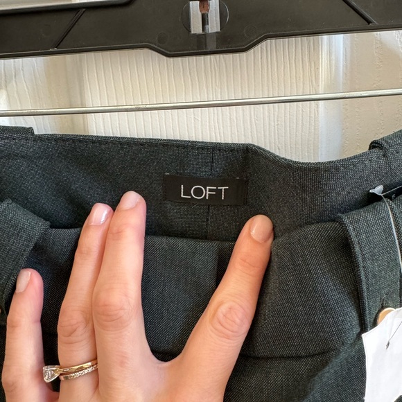 Loft Green Curvy Slim Pants - Picture 3 of 5